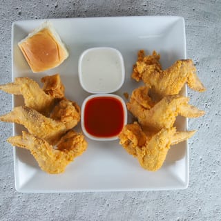 25 Whole chicken wings